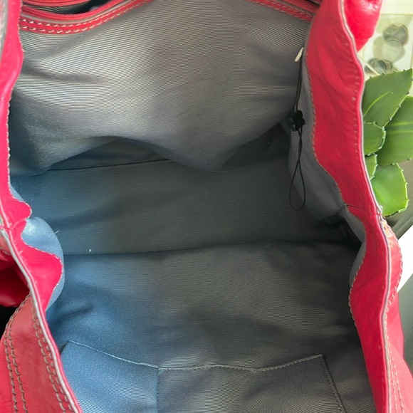 NEW BCBG Maxazra genuine, leather hobo, shoulder handbag purse, extra large - Picture 11 of 15